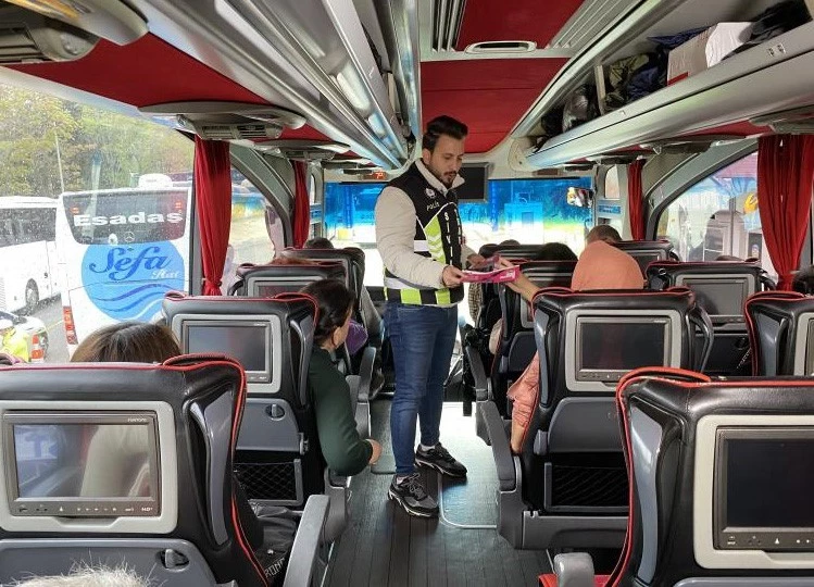Şehirlerarası yolcu otobüslerine ‘kış lastiği’ denetimi gerçekleştirildi
