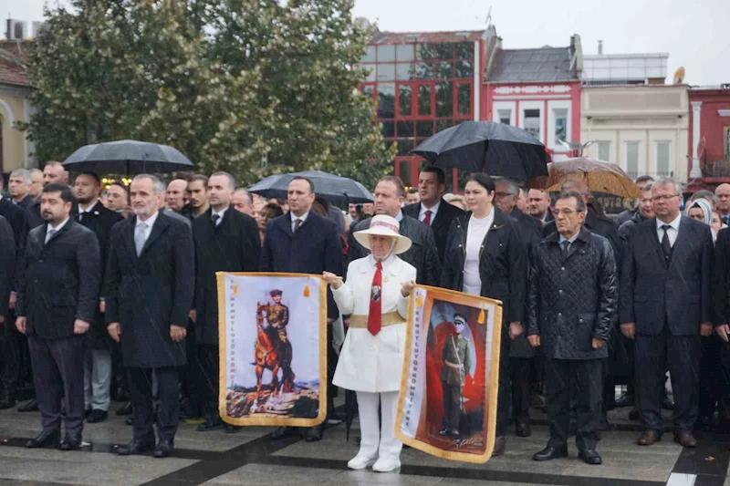 Edirne’nin düşman işgalinden kurtuluşunun 101. yılı törenle kutlandı
