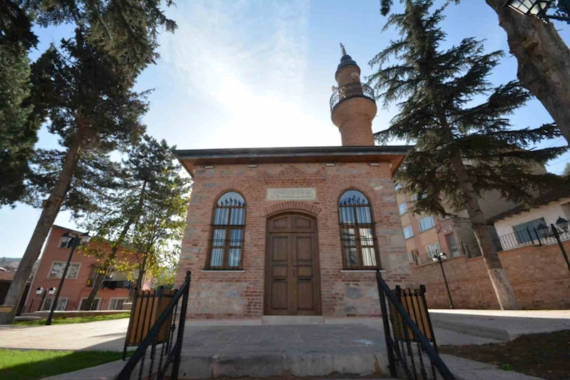 Osmanlıların ilk mescidi olan Ertuğrul Gazi Mescidi yeniden ibadete açılıyor
