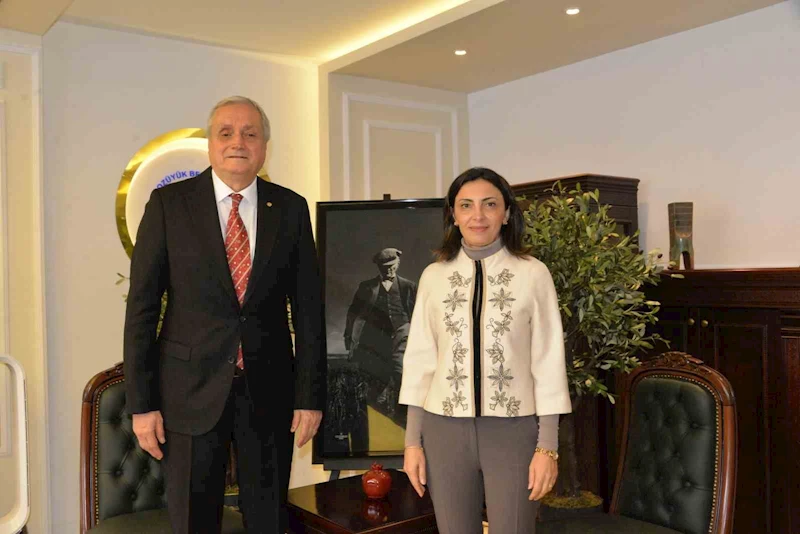 Başkan Bakkalcıoğlu, Bursa Milletvekili Kayışoğlu ile bir araya geldi
