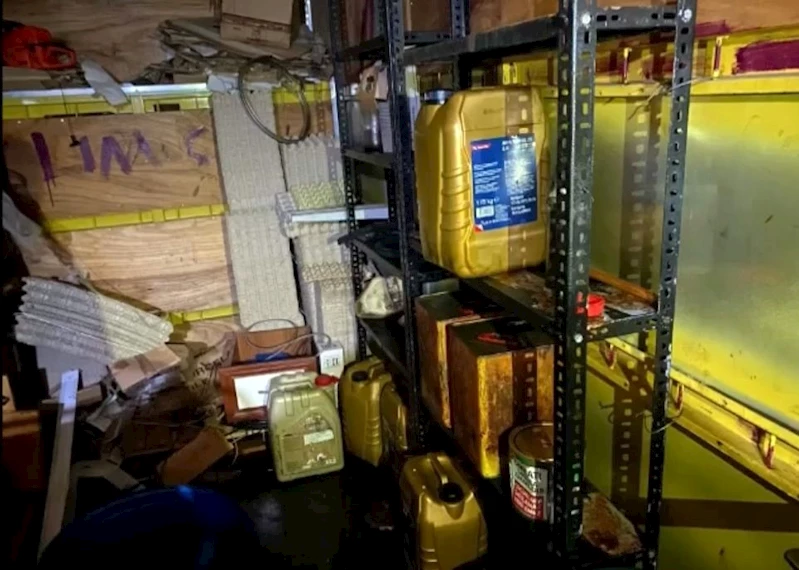 Sakarya’da 800 litre kaçak akaryakıt ele geçirildi: 3 gözaltı
