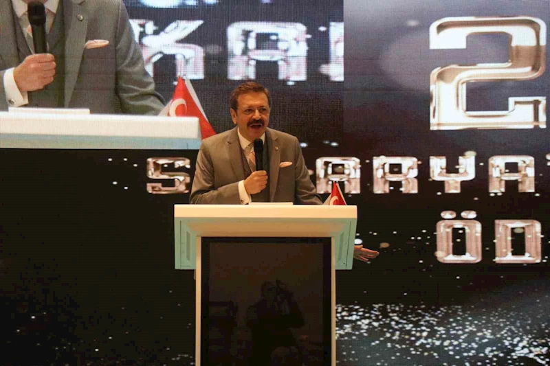 TOBB Başkanı Hisarcıklıoğlu: “Dünyanın mal satmak istediği ülkelere biz Sakarya’dan mal satıyoruz”
