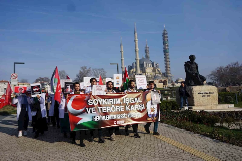 Tıp Fakültesi öğrencileri terör saldırılarını ve İsrail’i protesto etti
