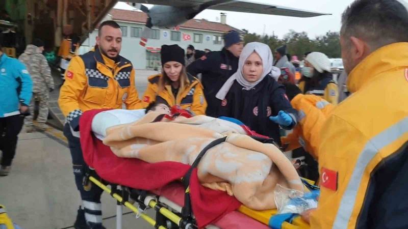 Hava Kuvvetleri yaralı vatandaşların Ankara’ya tahliyesini sürdürüyor

