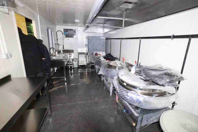 Başiskele Belediyesi Hatay’a mobil aşevi kuracak