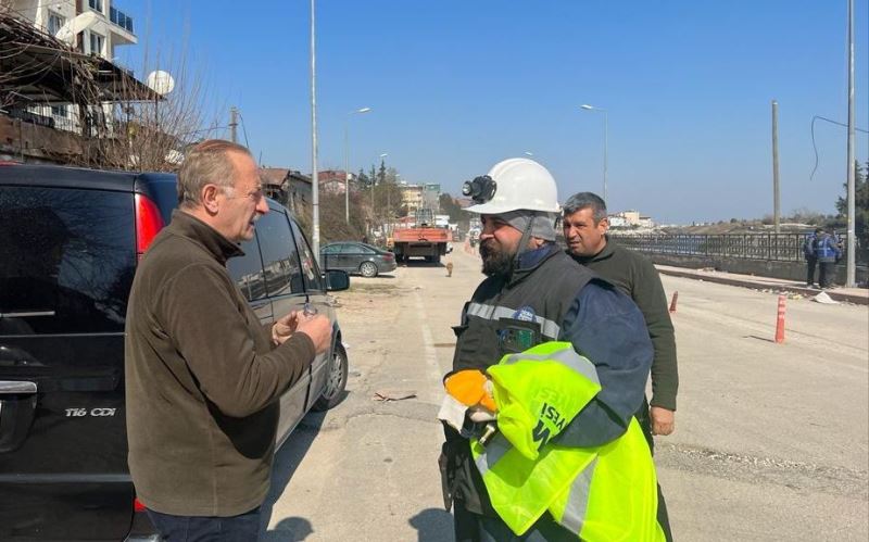 Başkan Atabay deprem bölgesine gitti