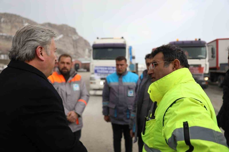 Melikgazi’nin Personel ve İş Makineleri ile Kahramanmaraş’a Desteği Devam Ediyor
