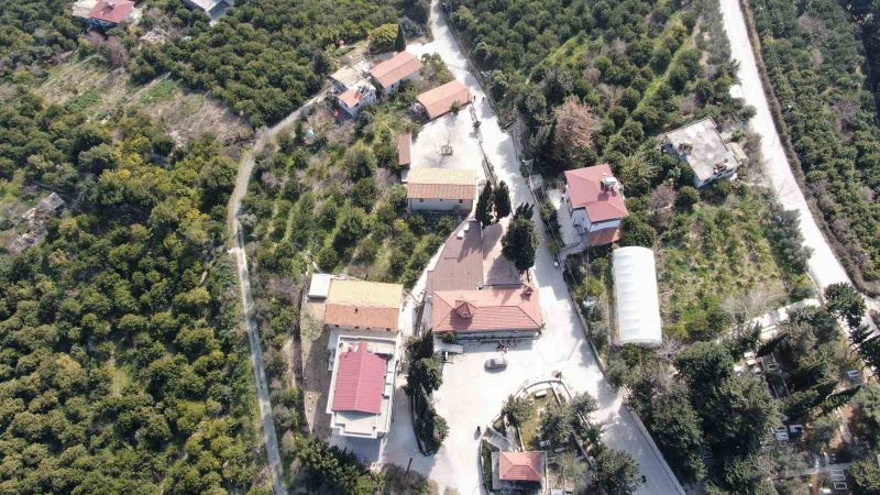 Türkiye’de tek olan Ermeni köyünde bir ev bile yıkılmadı
