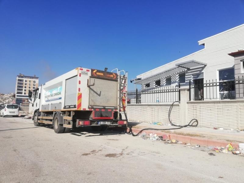 Zonguldak Belediyesi afet bölgesine su temin ediyor