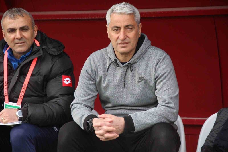 Sportif Direktör Tutaş: ‘Elazığspor her şeyin üstündedir’
