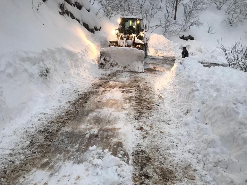 Doğu Karadeniz’de 759 köy ve mahalle yoluna ulaşım sağlanamıyor
