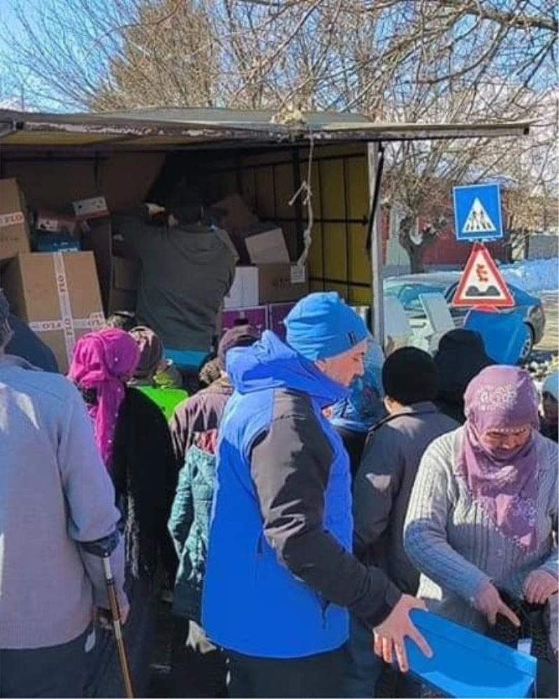 Doğanşehir Belediyesi depremzedelerin yanında