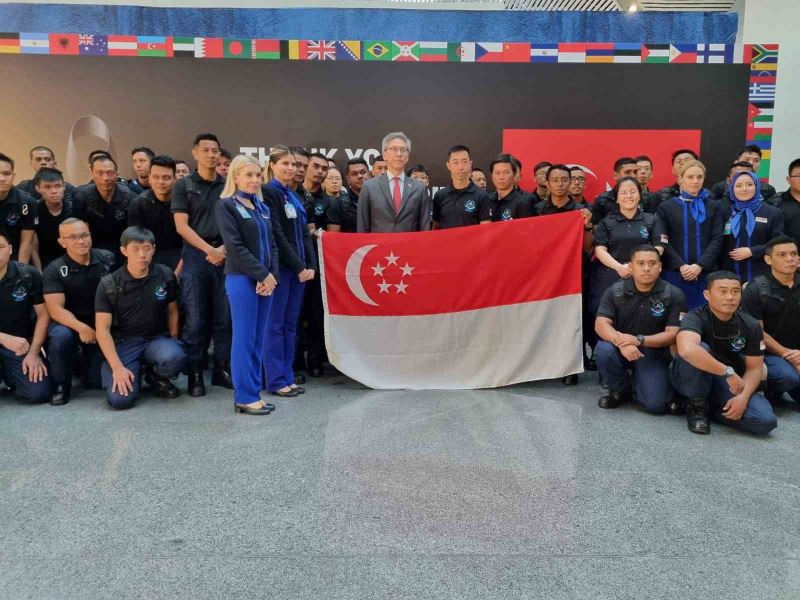 Singapur arama kurtarma ekibi ülkesine döndü
