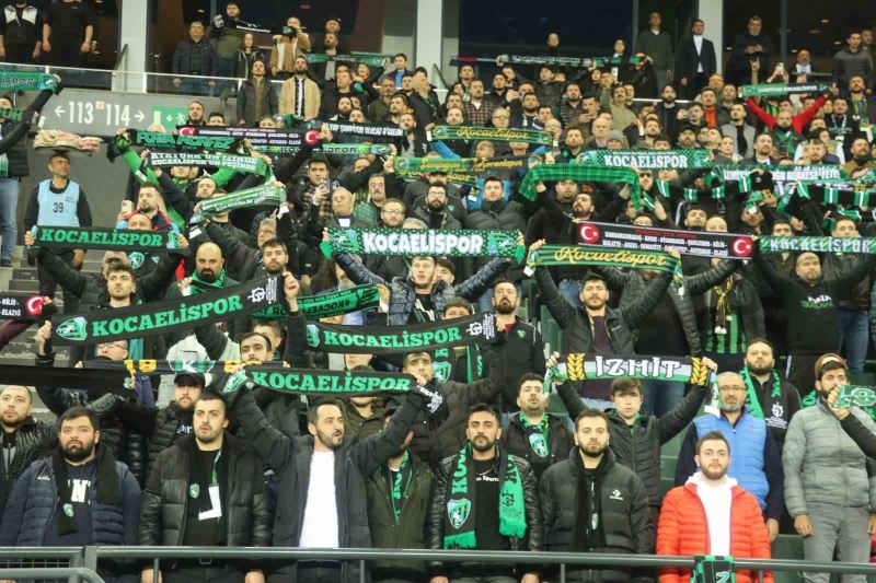 Depremzedeler için oynanan maçın ardından Kocaelispor cephesinden açıklama geldi
