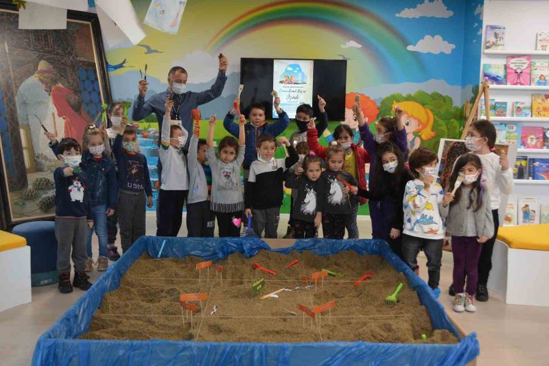 Türkan Saylan Çağdaş Yaşam Merkezi 65 etkinliğe v sahipliği yaptı
