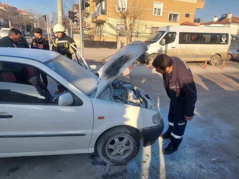 Karaman’da otomobil yangını
