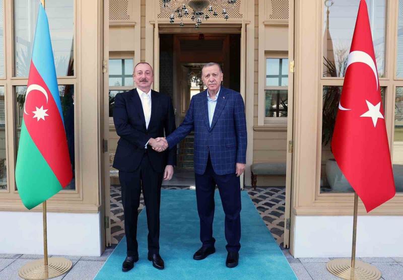 Cumhurbaşkanı Erdoğan ile Azerbaycan Cumhurbaşkanı Aliyev’in görüşmesi başladı
