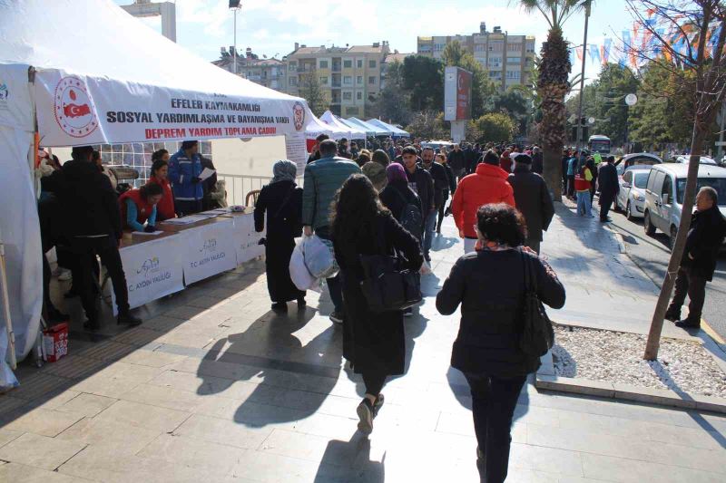 Aydınlıların depremzedeler için seferberliği devam ediyor