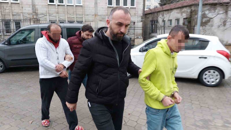Samsun’da bıçakla yaralamaya 2 gözaltı
