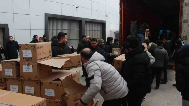 Kırklareli’nden deprem bölgelerine ilaç desteği
