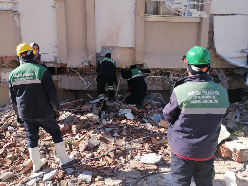 Karatay Belediyesi tüm imkanlarıyla deprem bölgesinde