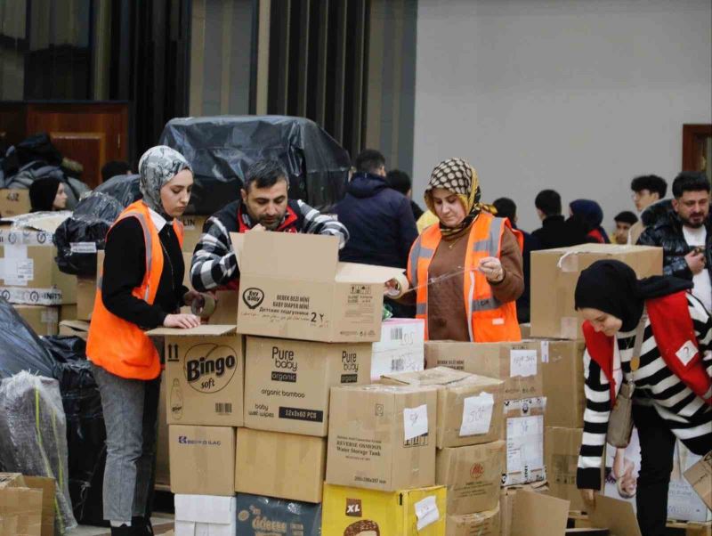 25’inci yardım tırı Körfez’den yola çıktı