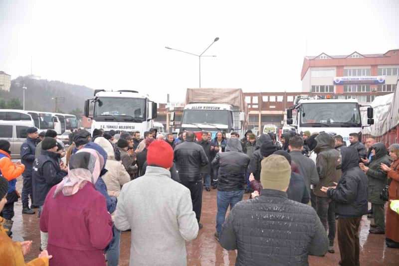 Türkeli’den 3. yardım konvoyu dualarla yola çıktı