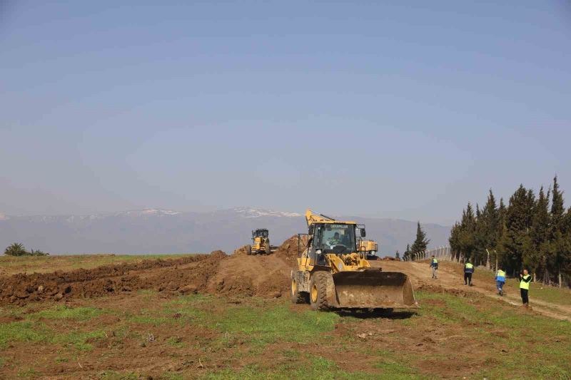 Deprem bölgesinde yerel yönetimler arasında örnek dayanışma