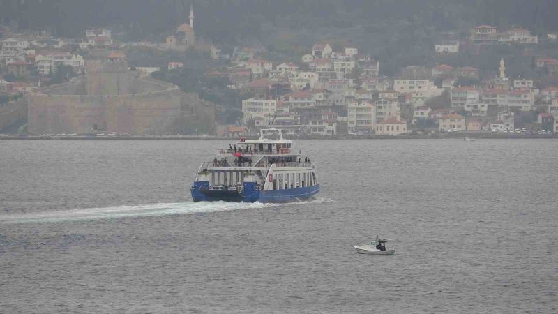 Bozcaada’ya yarınki bazı feribot seferleri iptal edildi
