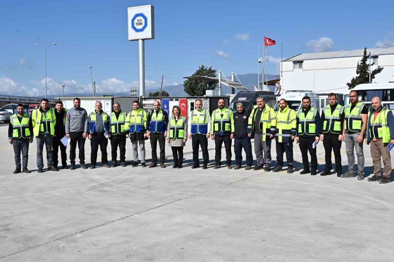 Türkiye Sağlıklı Kentler Birliği, depremin yaralarını sarmak için afet bölgesinde
