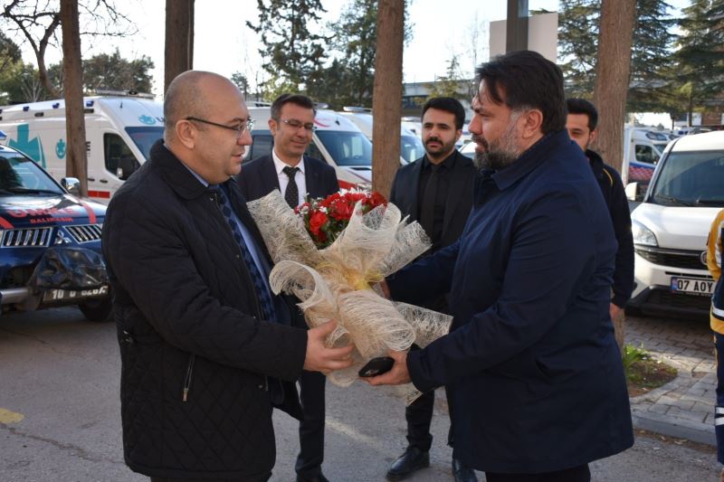 Başkan Başaran, “Sağlık çalışanlarımızın tıp bayramını kutluyorum”