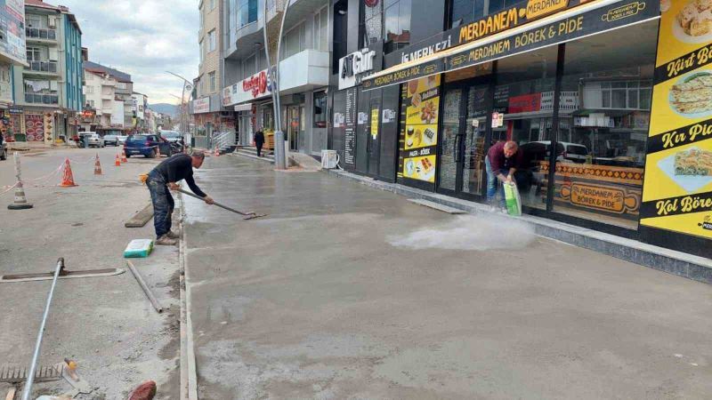 Körfez’de üstyapı çalışmaları sürüyor