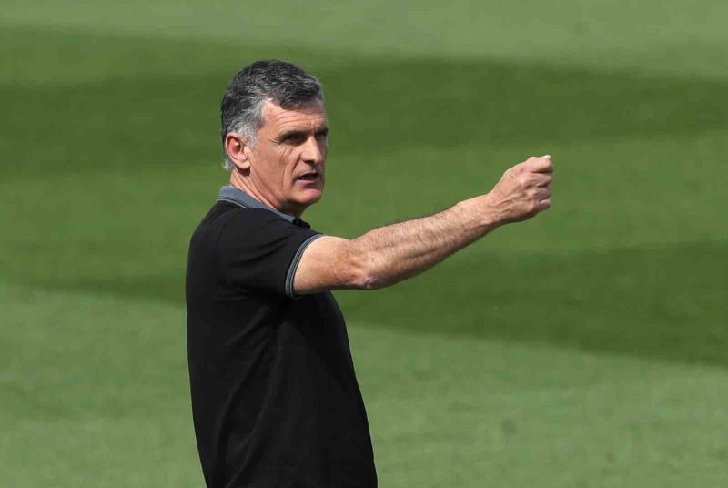 Sevilla’nın yeni teknik direktörü Mendilibar oldu
