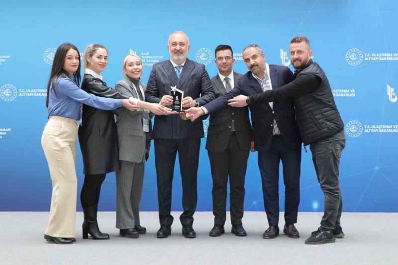 Çiftlikköy Belediyesi’nin Maviden Yeşile Projesi’ne bir ödül daha