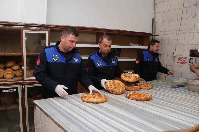 Taşova’da zabıta ekipleri pide fırınlarını denetledi