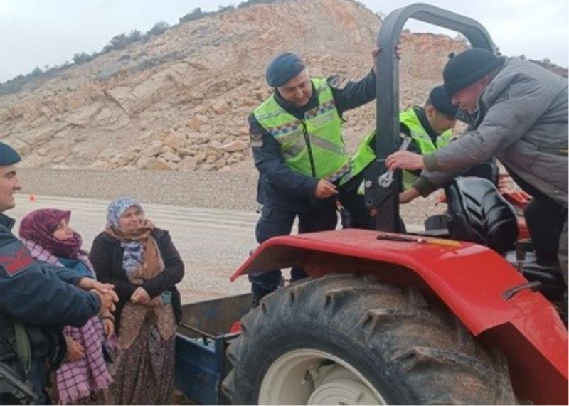 Bilecik’te 2022 yılında 18 traktör kazasında 1 kişi hayatını kaybederken, 17 kişi yaralandı
