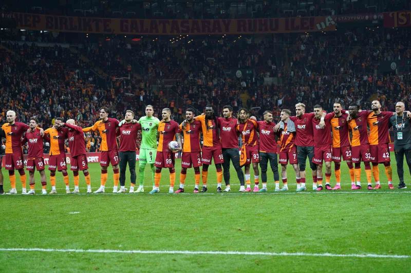 Galatasaray evindeki yenilmezliğini 13 maça çıkardı

