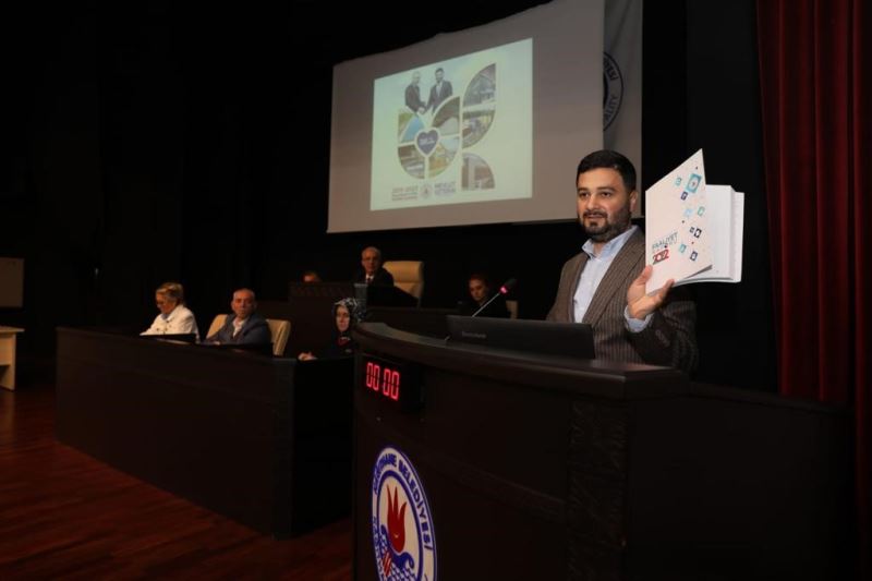 Kağıthane Belediyesi’nin 2022 yılı faaliyet raporu mecliste onaylandı