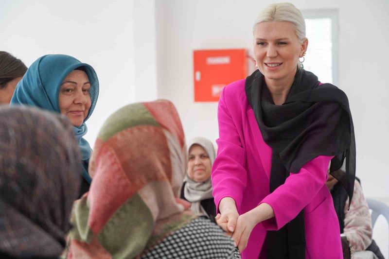 Başkan V. Subaşı Ramazan mukabelesine katılan kadınlar ile buluştu