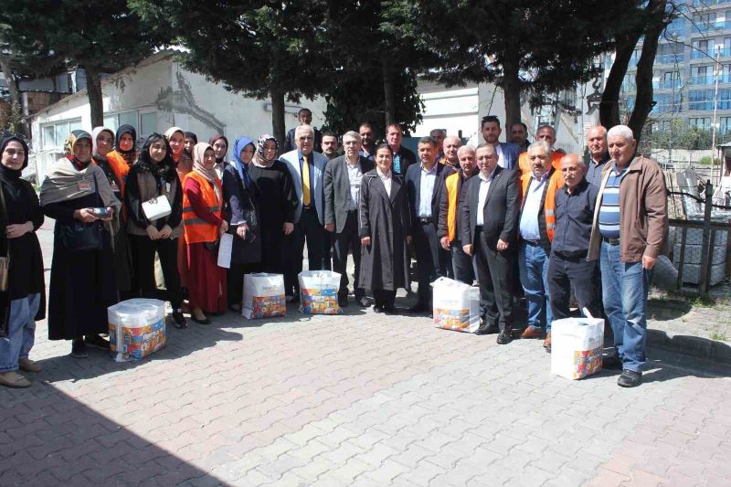 AK Parti’den yeni rekor: 2 günde 1 milyon hane ziyareti
