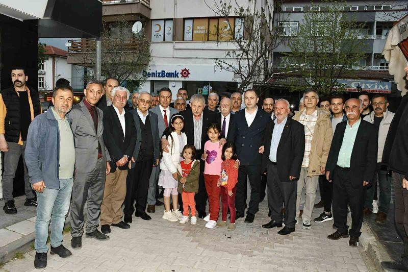 Mehmet Sarı’dan Taşova’da 17. geleneksel toplu iftar
