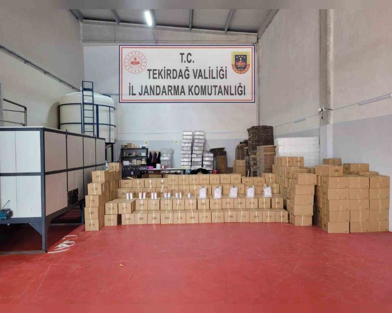 Tekirdağ’da 7 buçuk ton etil alkol ele geçirildi
