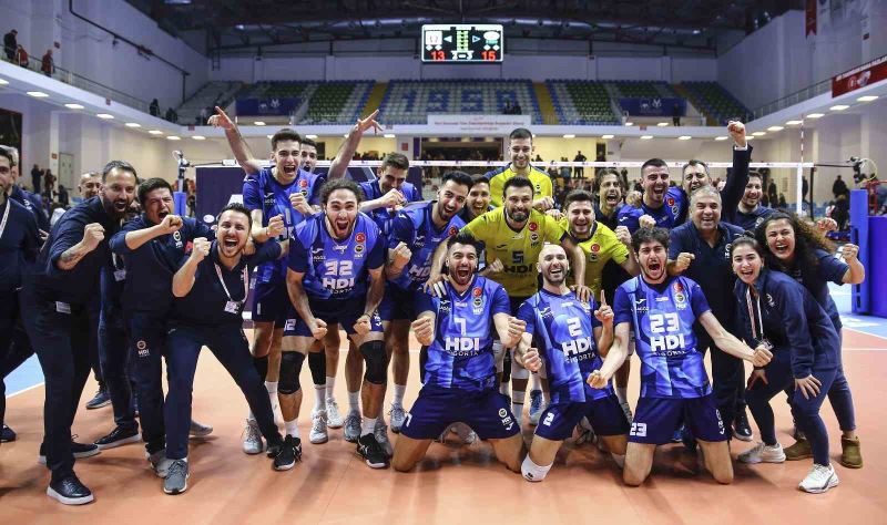 Kupa Voley’de finalin adı, Halkbank - Fenerbahçe
