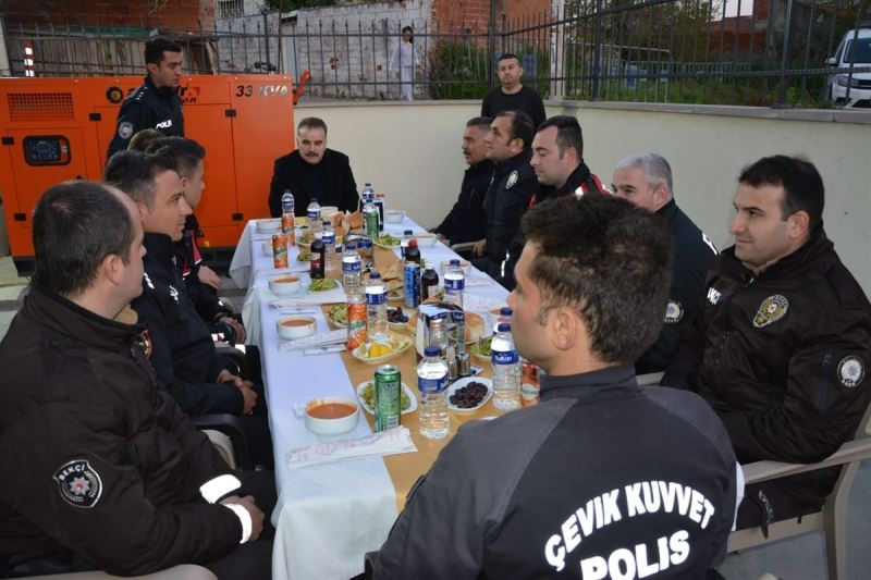 Kaymakam Odabaş, polislerle iftar yaptı
