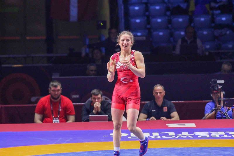 Zeynep Yetgil’den bronz madalya
