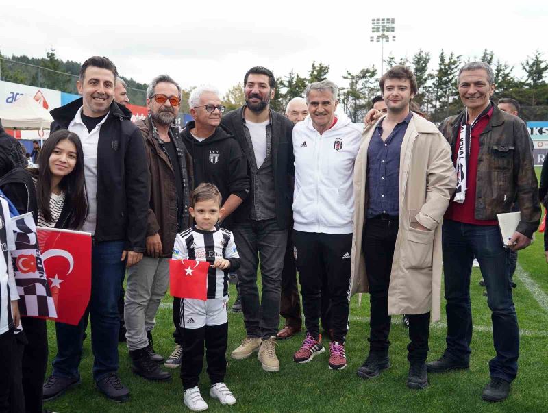 Beşiktaş camiası, 23 Nisan’ı aileleriyle kutladı
