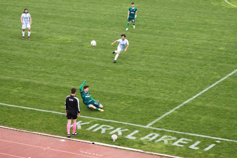 TFF 2. Lig: Kırklarelispor: 4 - Pazarspor: 0
