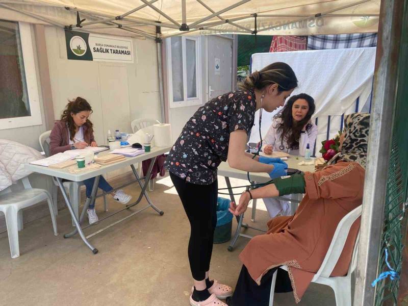 Osmangazi’den deprem bölgesinde sağlık taraması
