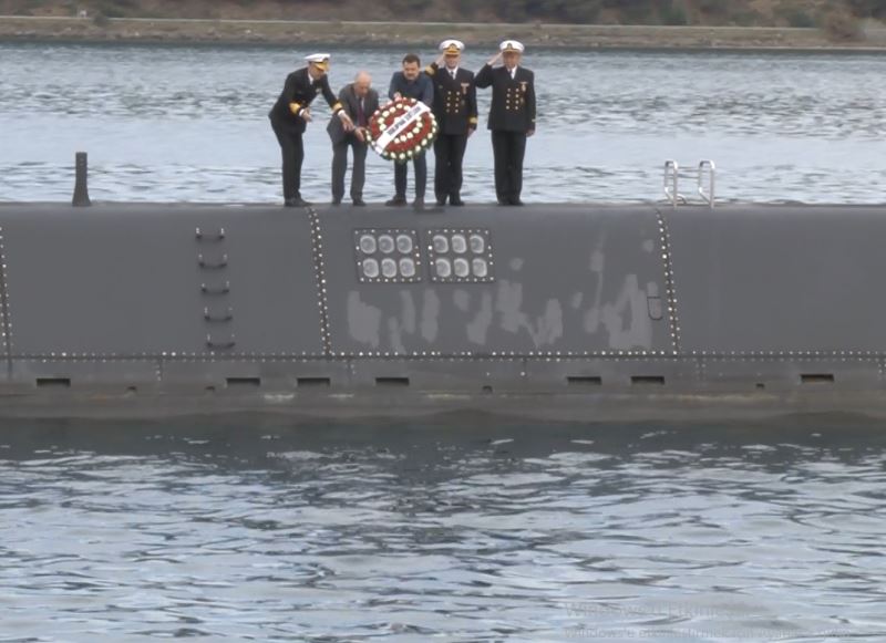 ’TCG Dumlupınar’ denizaltısında şehit olan 81 asker için anma töreni düzenlendi
