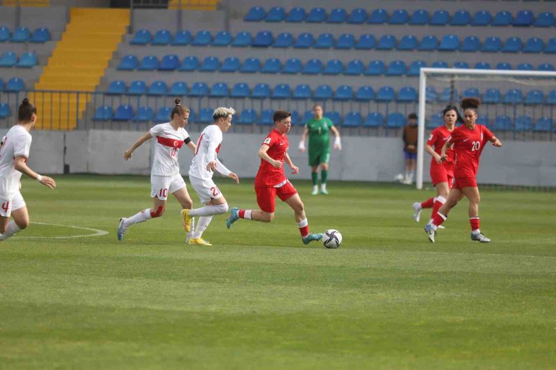 A Milli Kadın Futbol Takımı, Azerbaycan’ı 1-0 yendi
